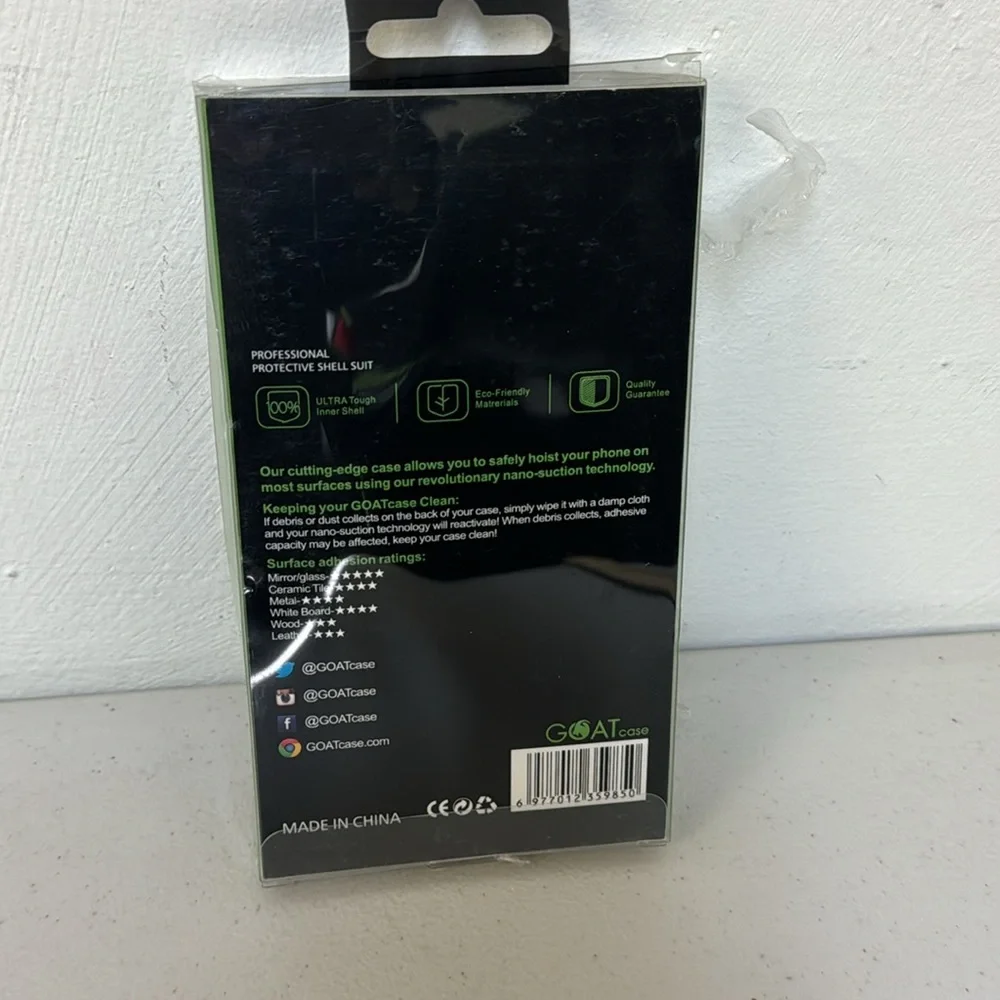 GOAT iPhone 14 Pro Max phone case black nano suction technology protective shell
